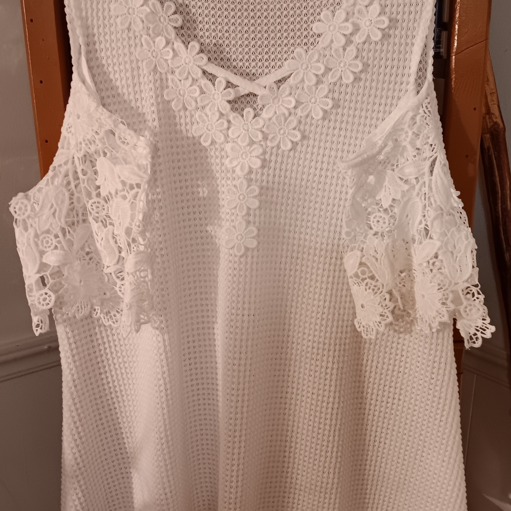 Elegant White Lace Waffle Knit Top